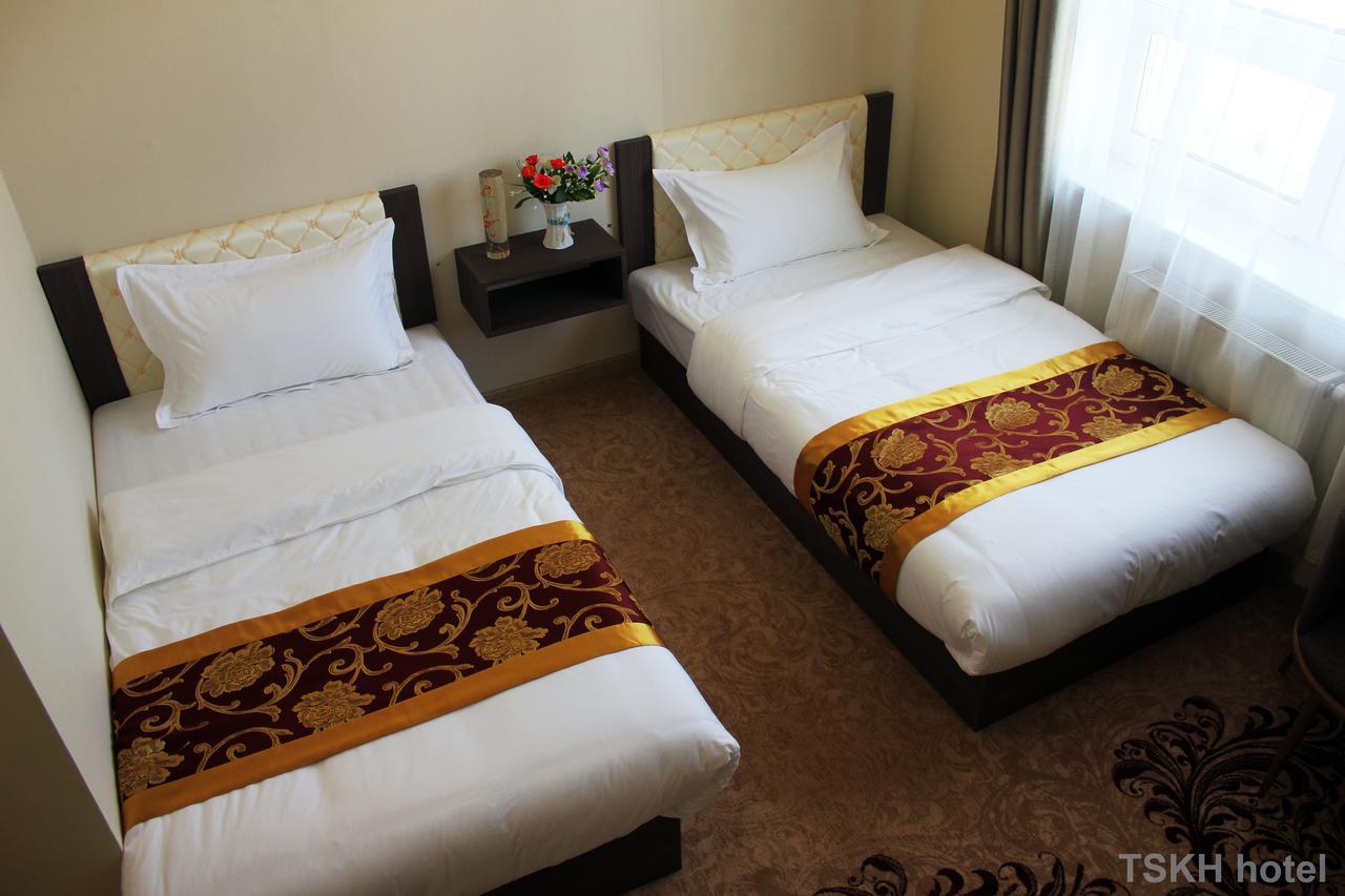 Tsetsen Khangai Hotel Улан-Батор Екстер'єр фото